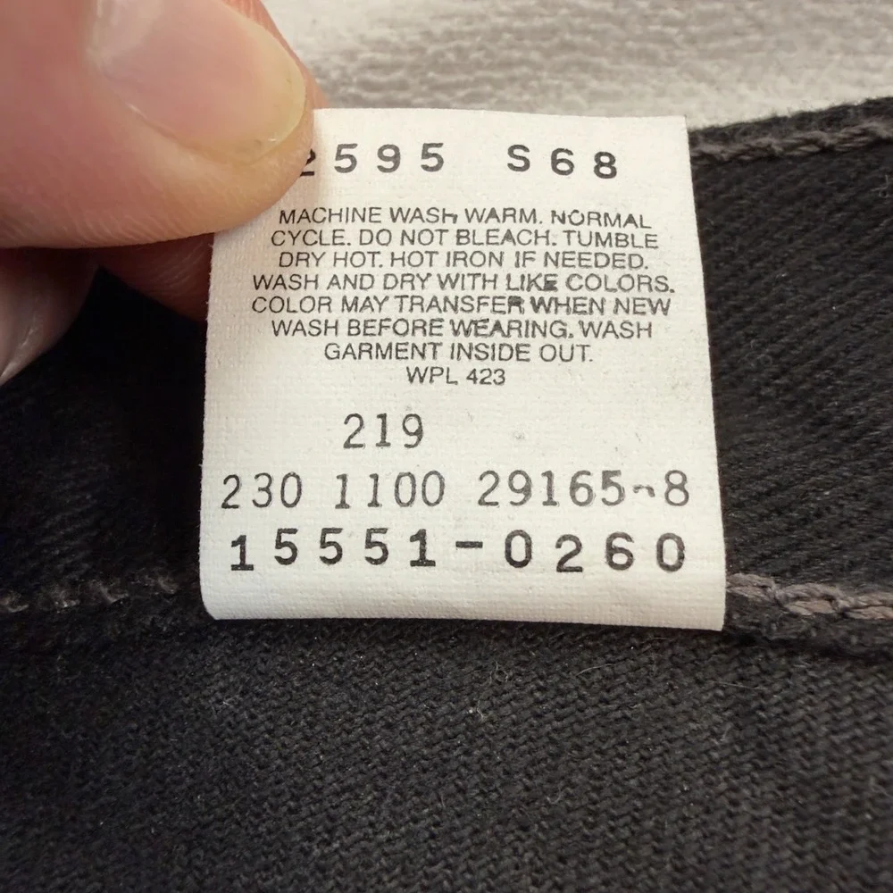 Levis 550 Relaxed Fit Tapered Leg Black Jeans Mens 18 Reg 15551-0260 NWT Vintage